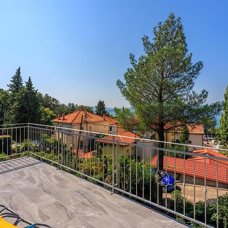 Apartments Sobol Crikvenica Exterior photo
